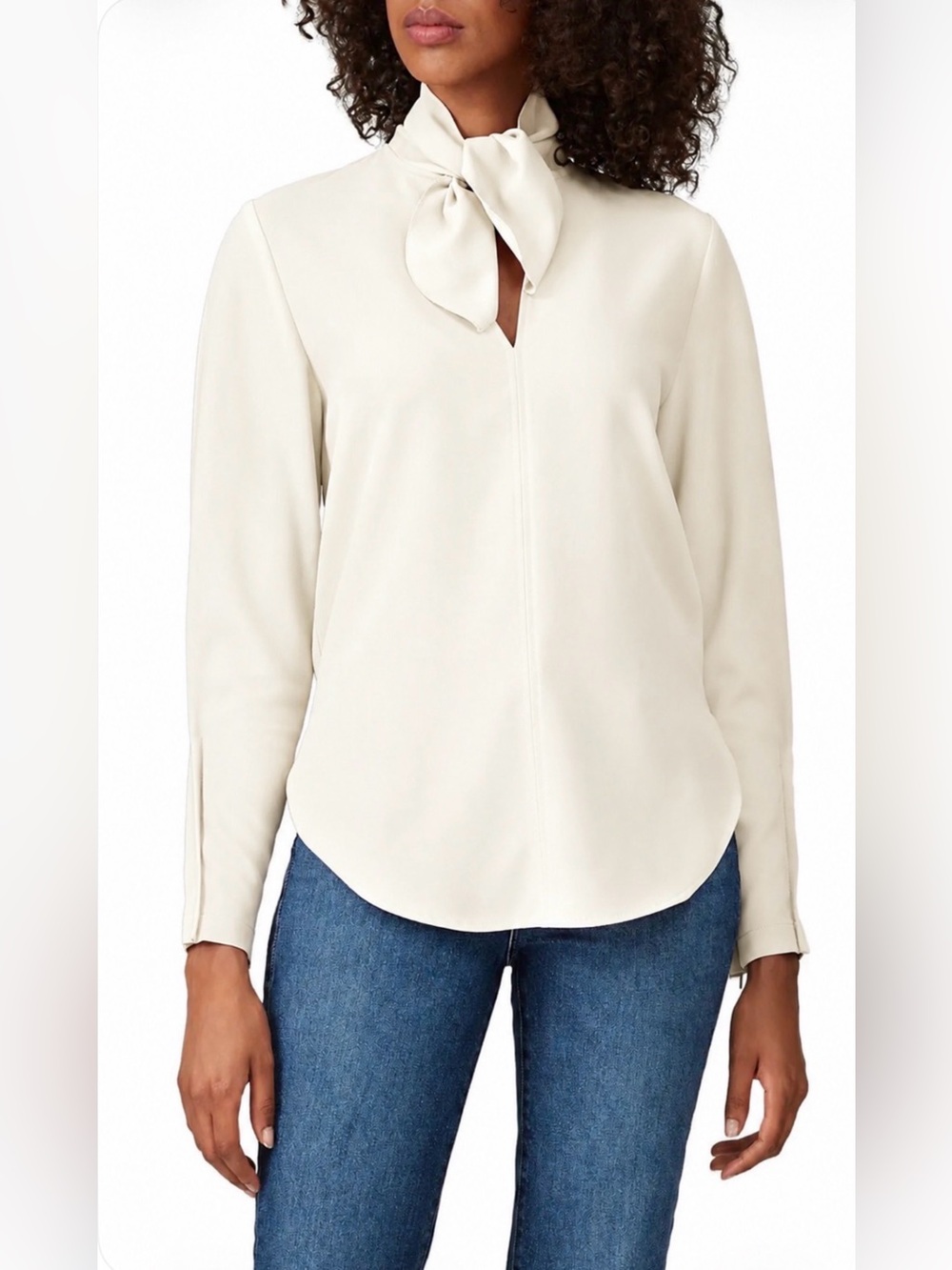 See By Chloe Off White Tie Neck Long Sleeve Blouse Curved Hem Elegant Top Sz 8